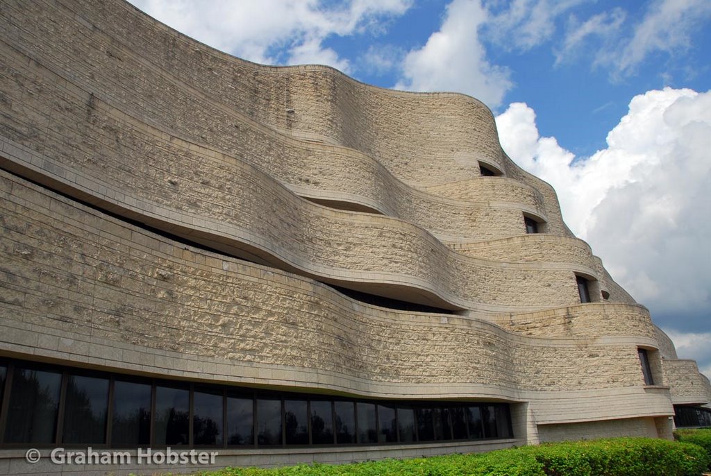 Museum of Civilization - Gatineau - Quebec by Graham Hobster