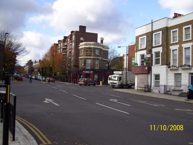 London, Kentish Town, Prince Of Wales Rd by tomaszlibich