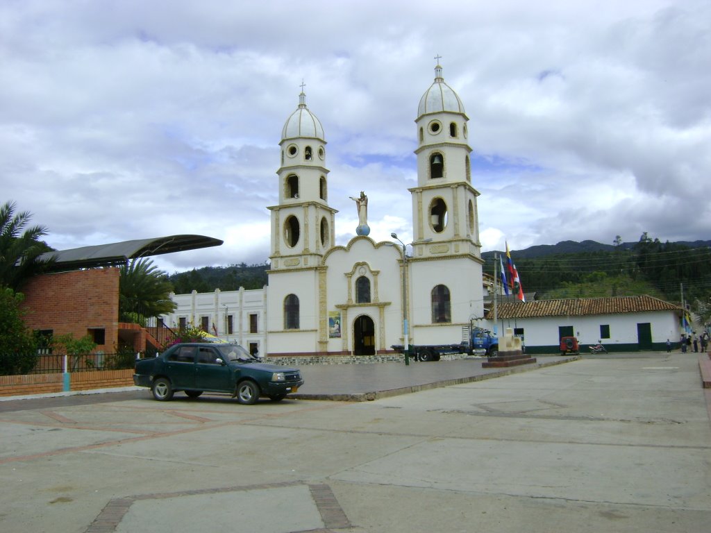 Susacon, iglesia1 by hramos777@gmail.com