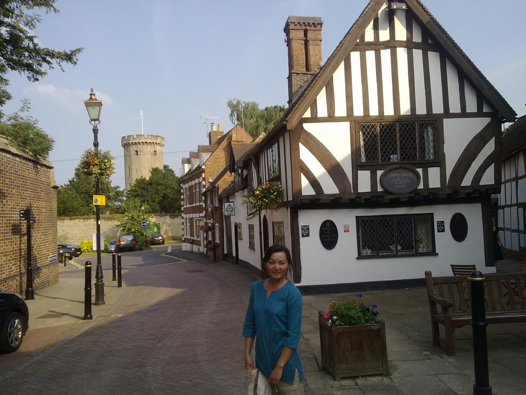 Castle Street, Warwick by BMaverick