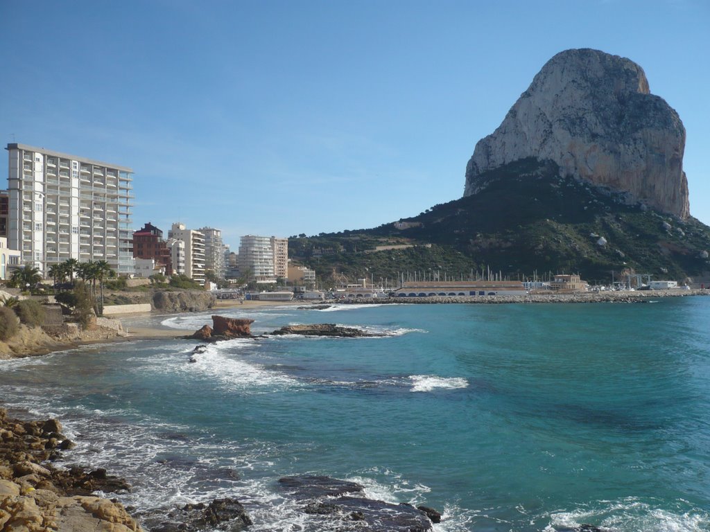 Playa del Bol en Calpe by Ricardo Fernández