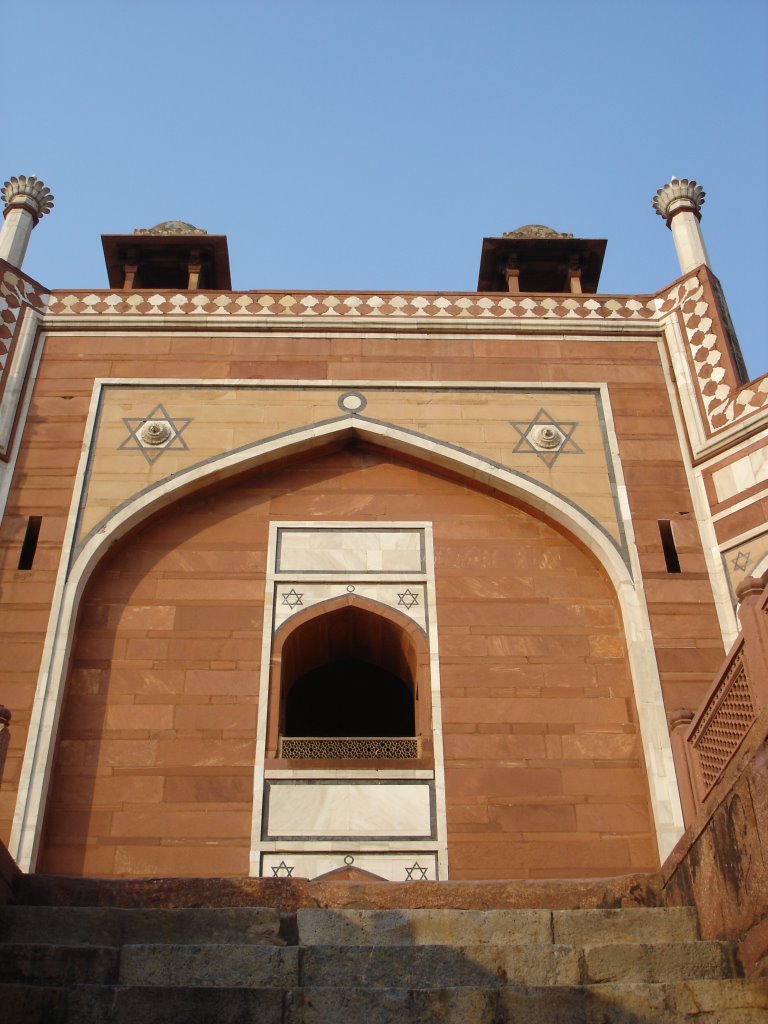 Humayuns Tomb by kullar