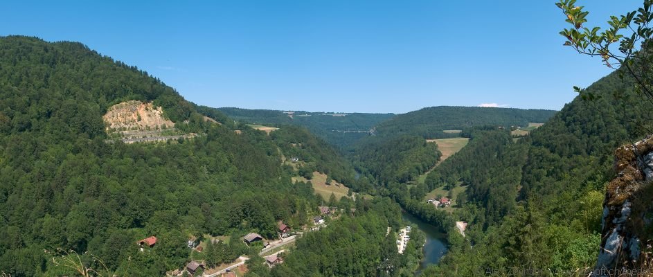 Le Doubs by Alex Zehnder