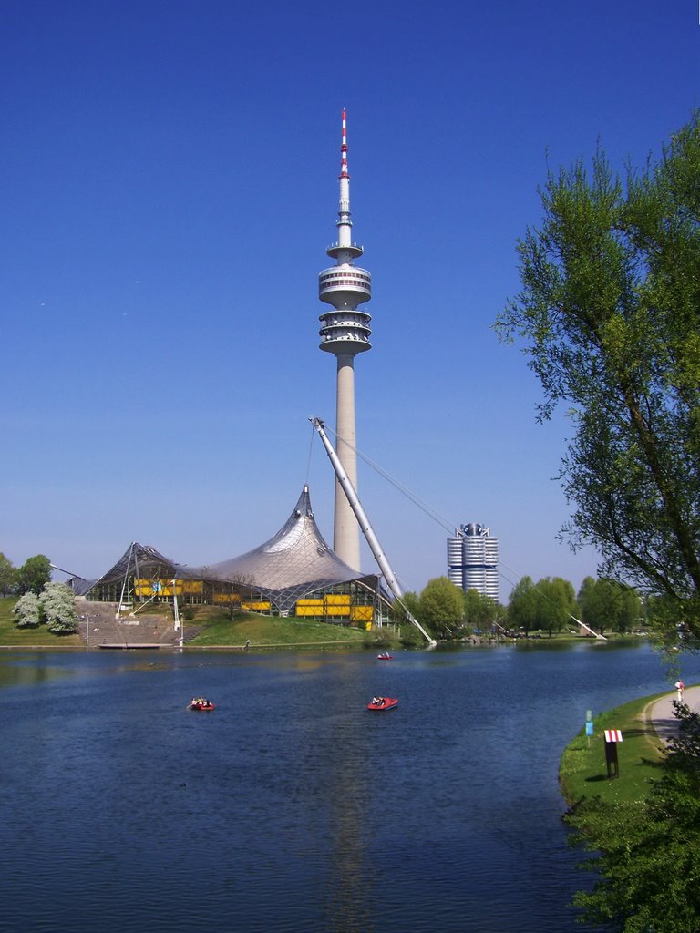 Olympiapark by Pathomphong