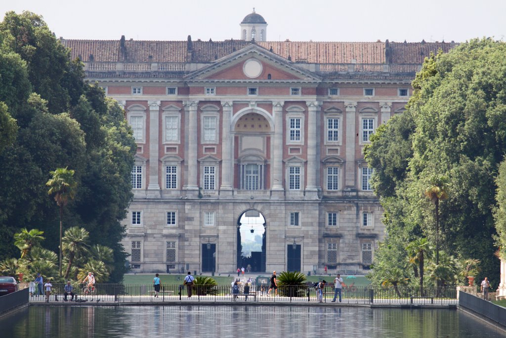 Reggia di Caserta by Carlo Pelagalli