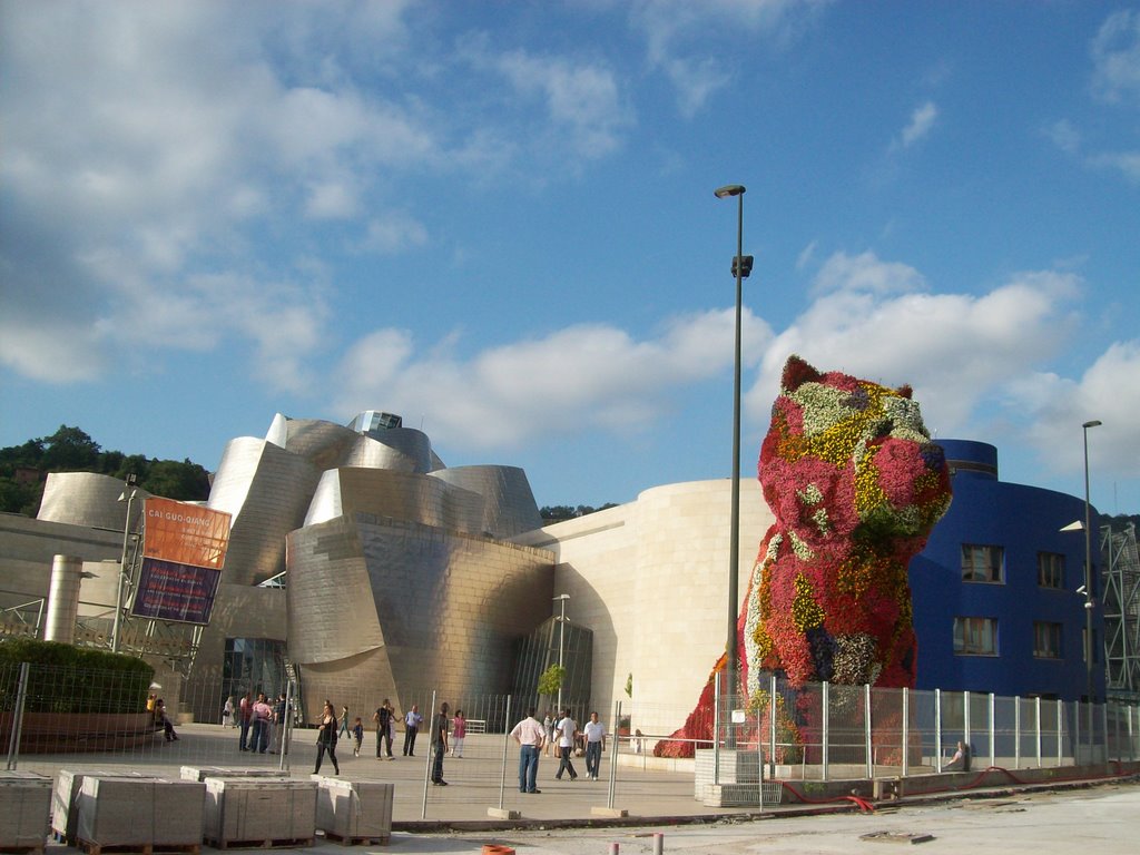 Guggenheim.Bilbao by Jose Crespo