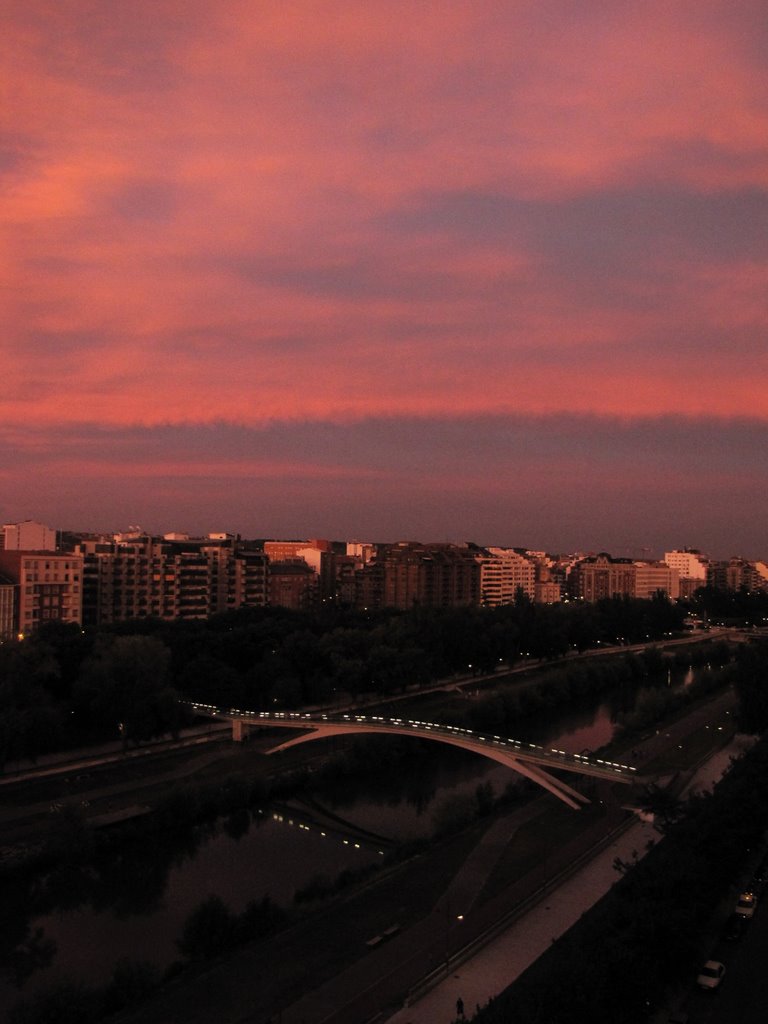 Atardecer sobre el río by EvaCalReg