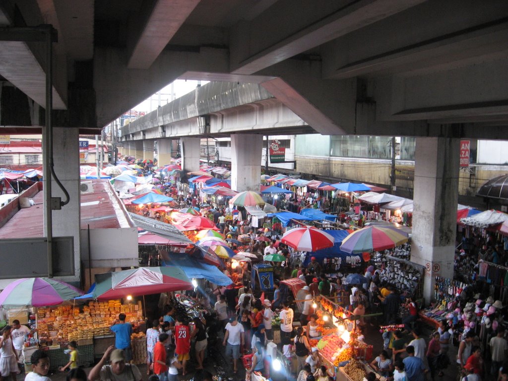 Baclaran from the LRT station by paketch