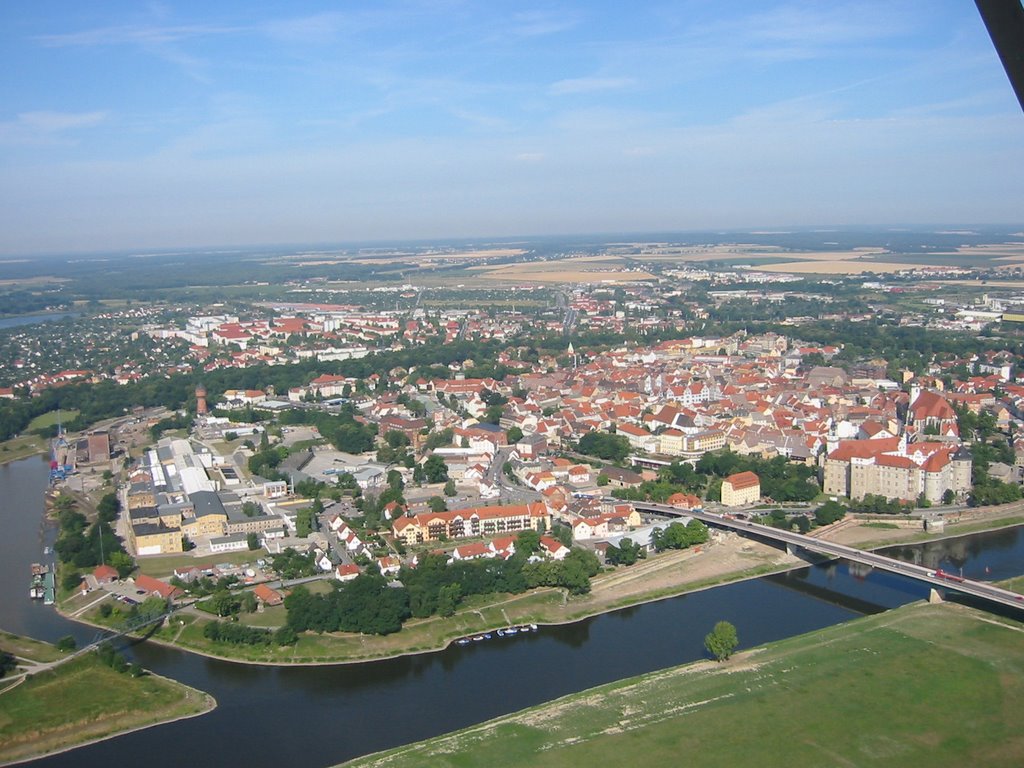 Luftansicht Stadt Torgau by simsoo