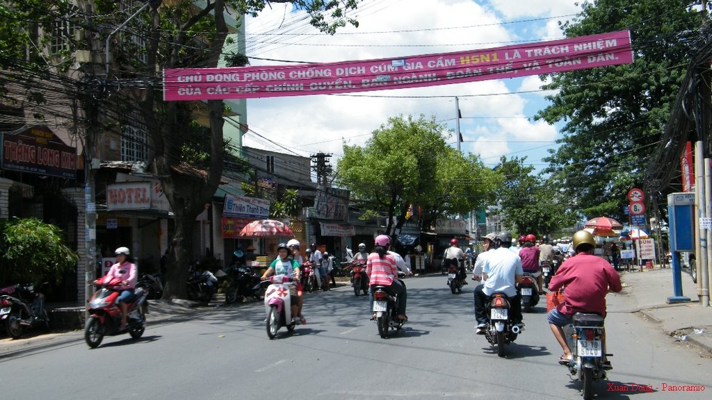 Lê Quang Định: Đường - Rue – Street by XuanDung.Bui