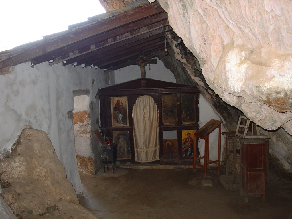 Church in Cave by ChristianAR