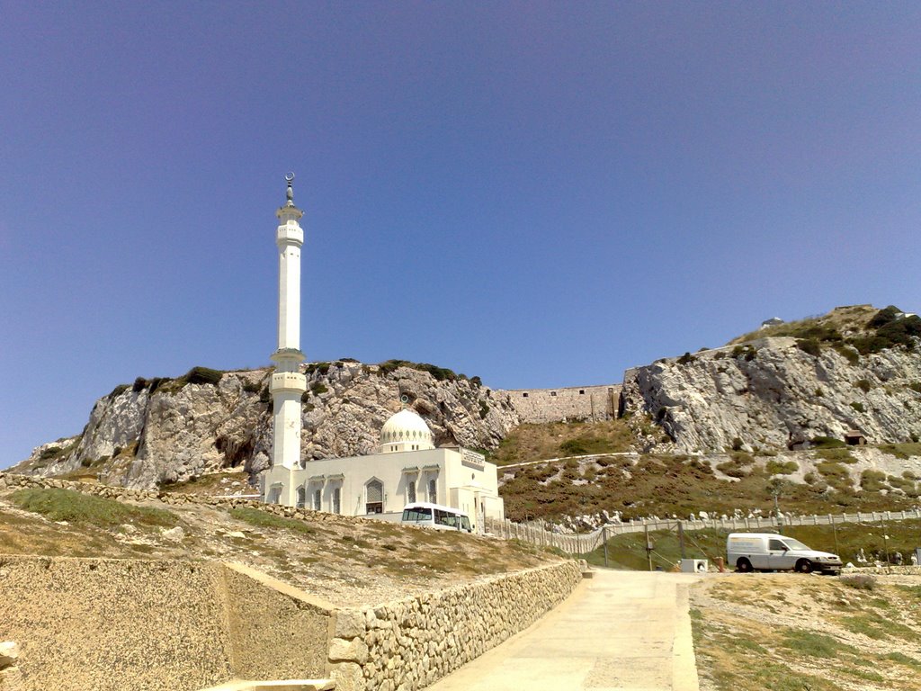 Mosque - Gibraltar by roland ihasz