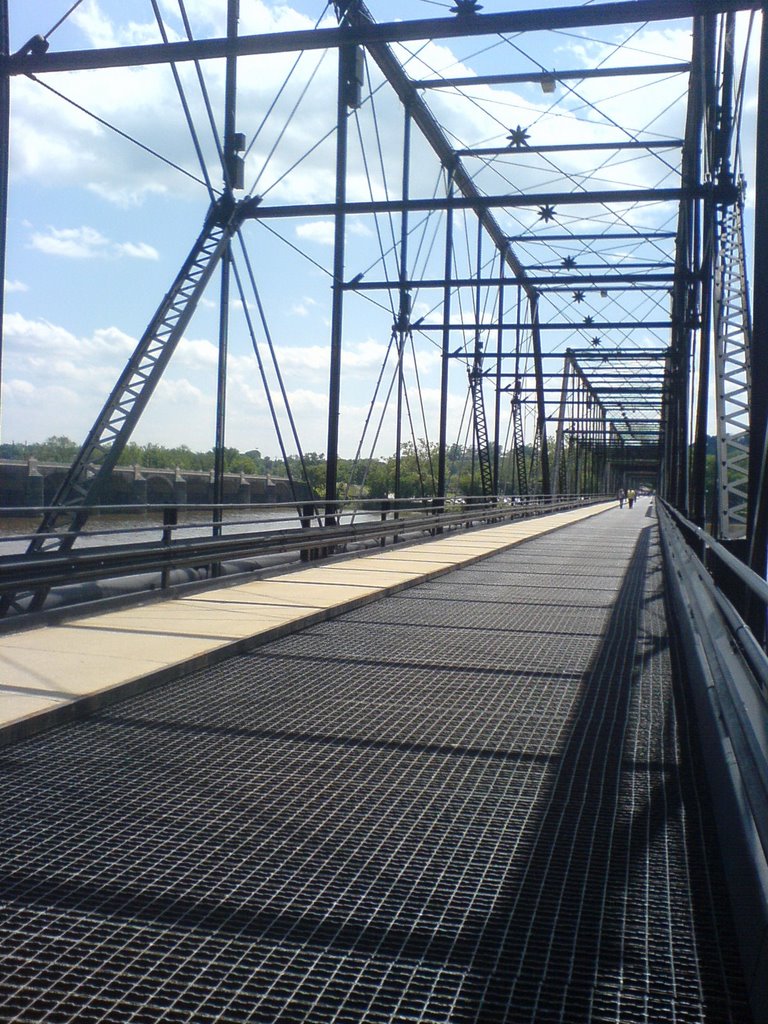 Walnut St Bridge by s0011513