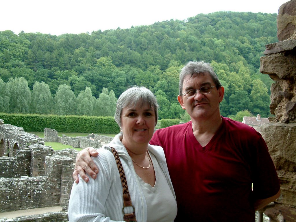 Jackie and Garry at Tintern Abbey by fewrtw