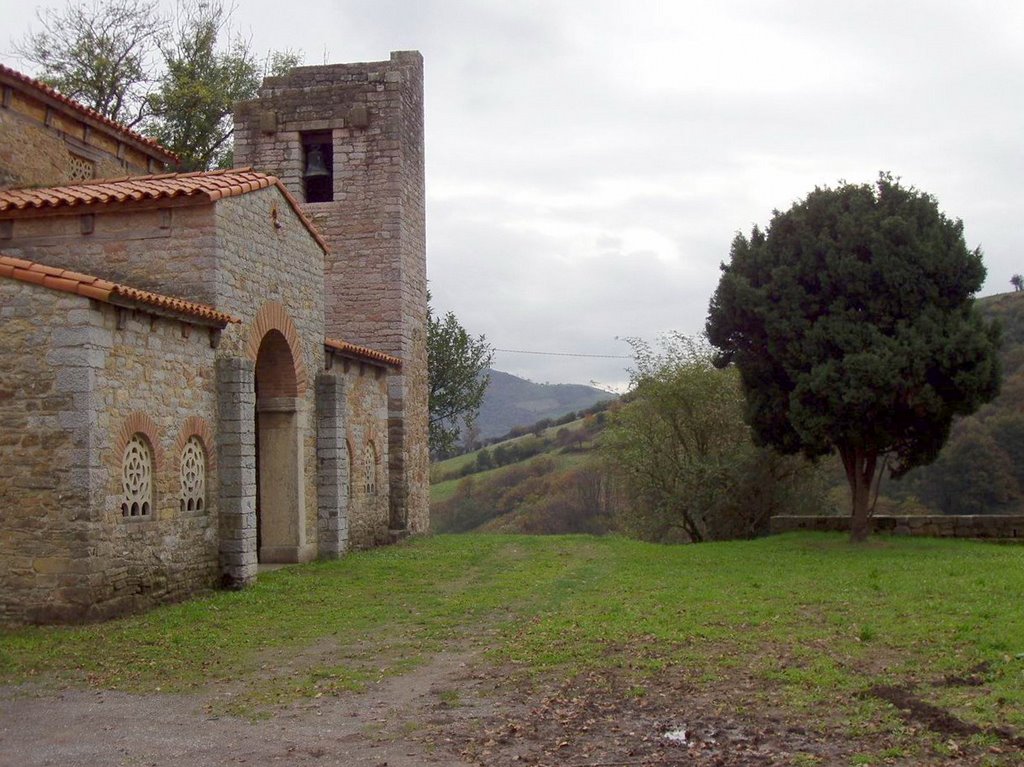 Santa Maria de Bendones, Oviedo by Antonio Alba