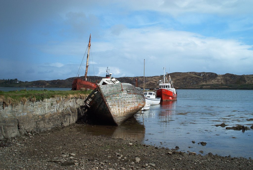 Schiffswrack bei Ballynakill Harbour by Emmes