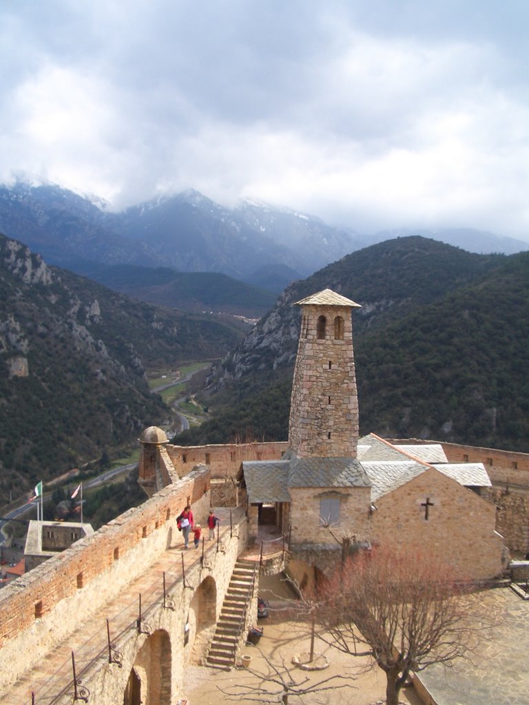 Chapelle Fort Libèria by andoni b.