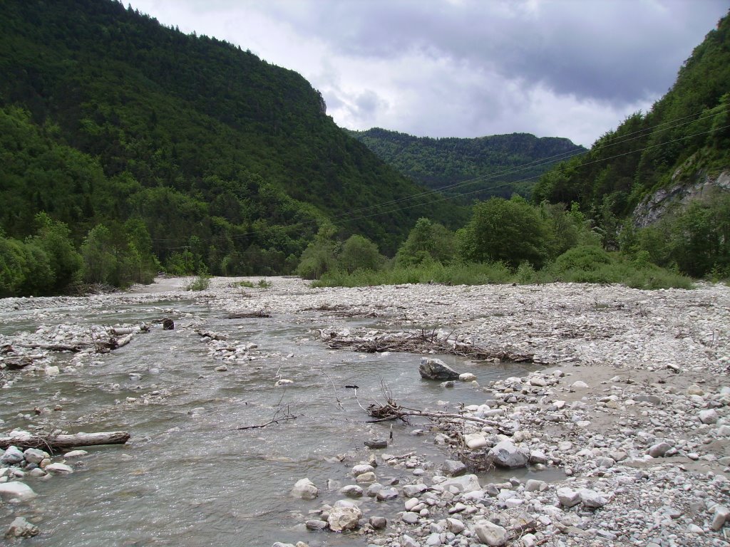 River Eygues by RinkeR.