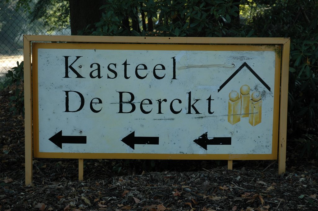 Kasteel De Berckt by Ralf Grispen