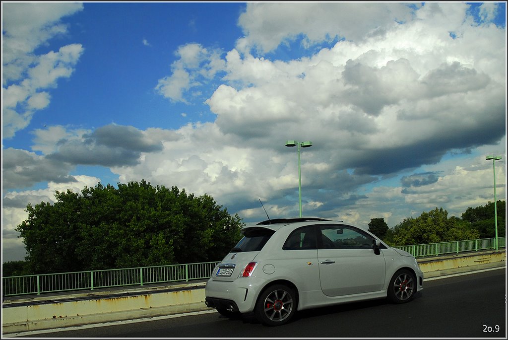 Fiat by © 2o12. e