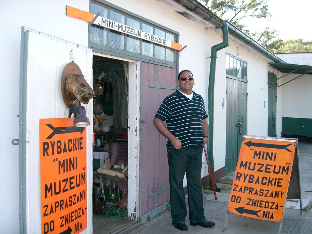 Mini-fisherman museum by jawnuta