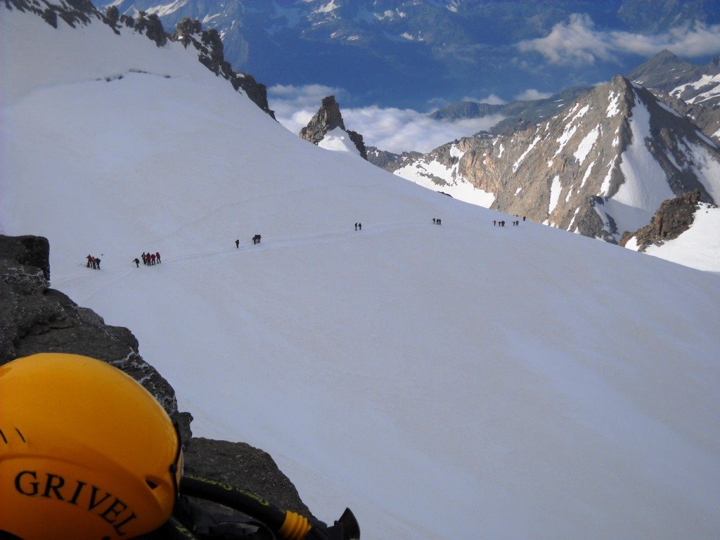 Dalla vetta del Gran Paradiso by Giorgio Peripoli