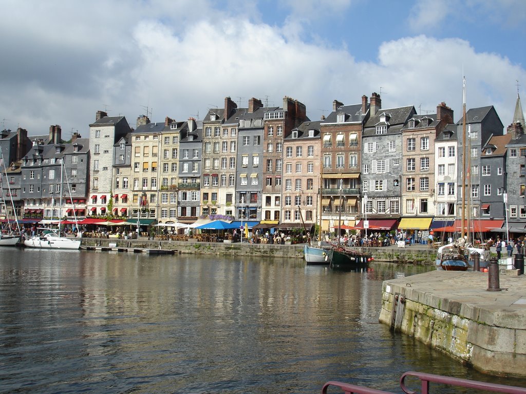 Honfleur by Nikos Papamarkos