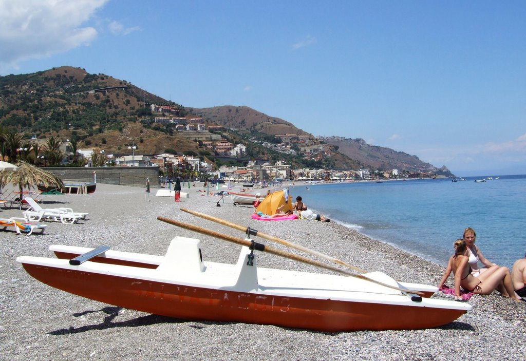 Taormina-Sicilia-Italy-Castielli_CC0_HQ by gnuckx