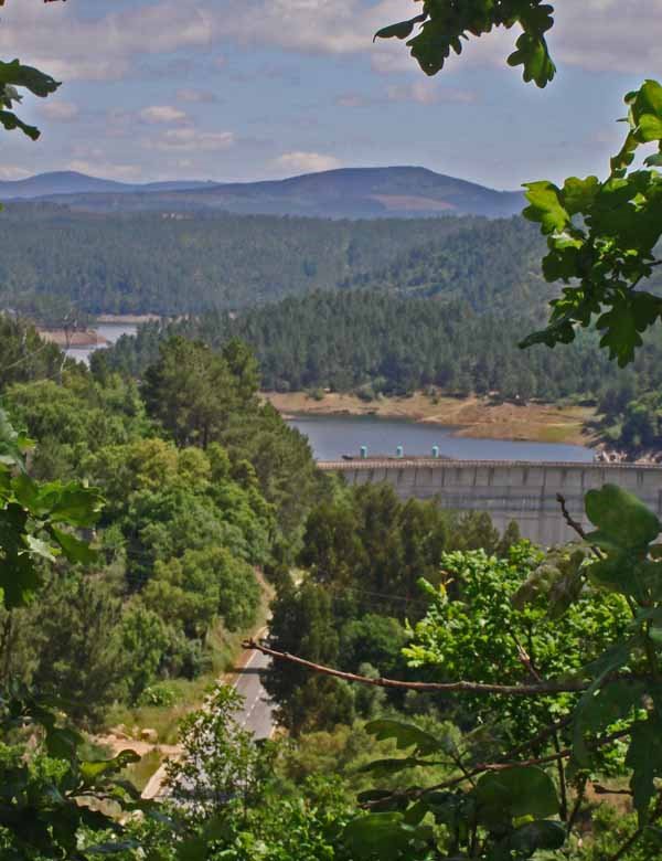 Pedrógão Grande - View point to Barragem http://en.wikipedia.org/wiki/Pedrogao_Grande by 工藤マイケル