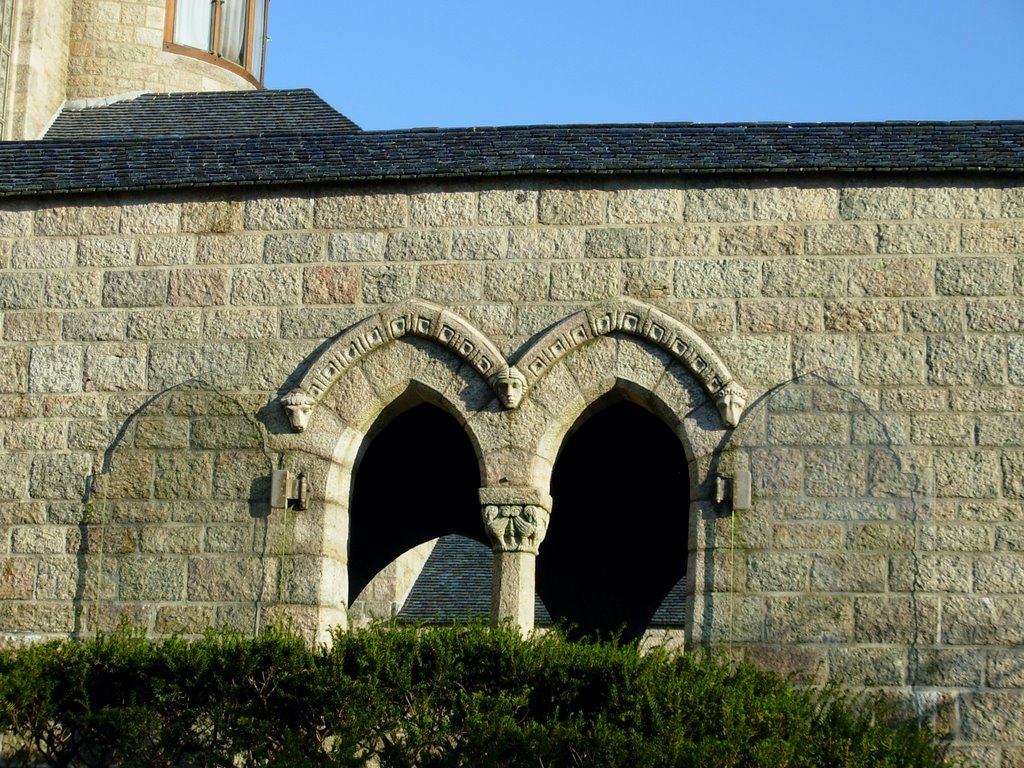 Glencairn Museum by V Peter