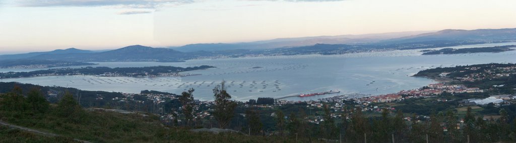 Panoramica ria de Arousa 1 by Papallama