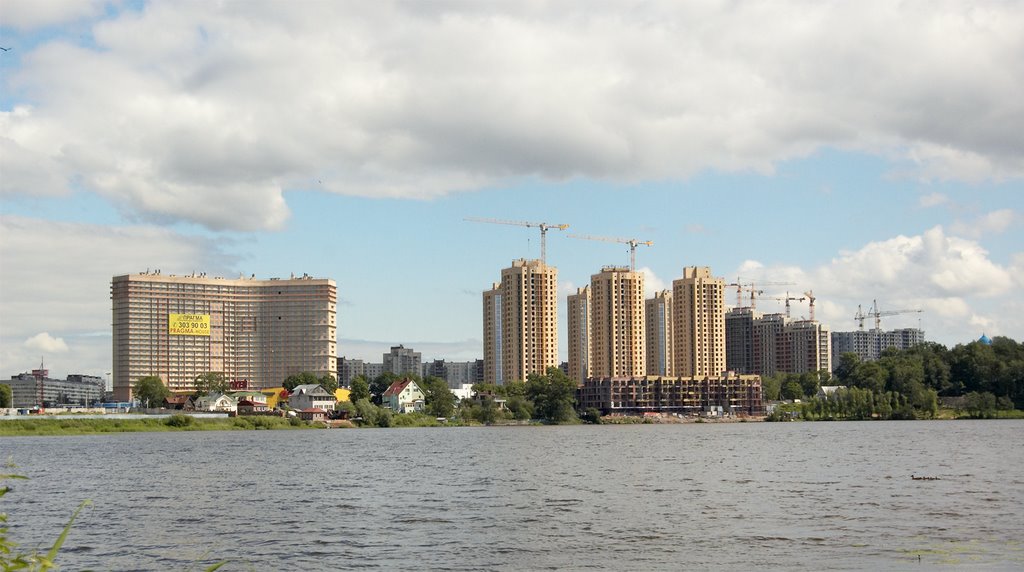 Buildings along Vyborgskoye shosse by Katz-K