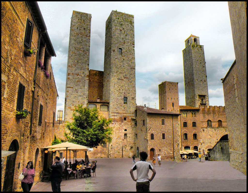 Piazza delle Erbe...© by leo1383 by leo1383