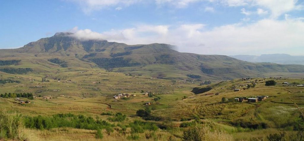 View of Okhombe valley from the main road by mabibi