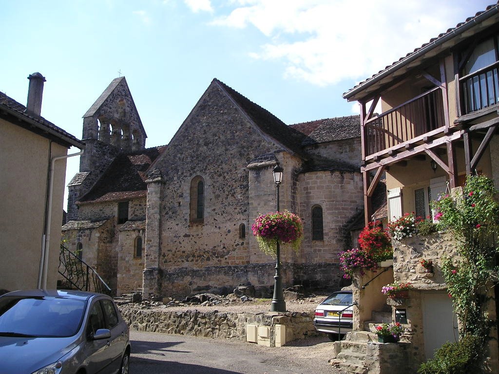 Beaulieu sur Dordogne by Danielle Rand