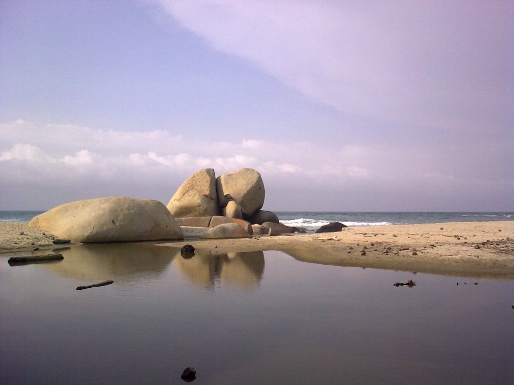 Santa Marta, Magdalena, Colombia by DeCarcabuey