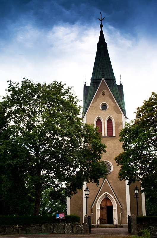 Flakebergs kyrka by Sture Björnson