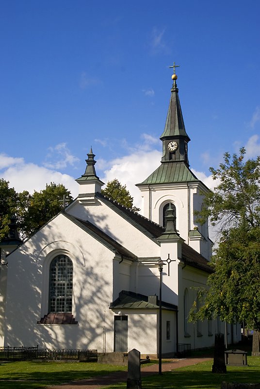 Herrljunga kyrka by Sture Björnson