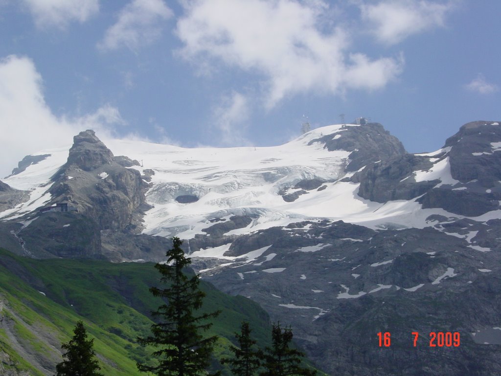 Blick zum Titlis und Gletscher by Maik J. - Impression…