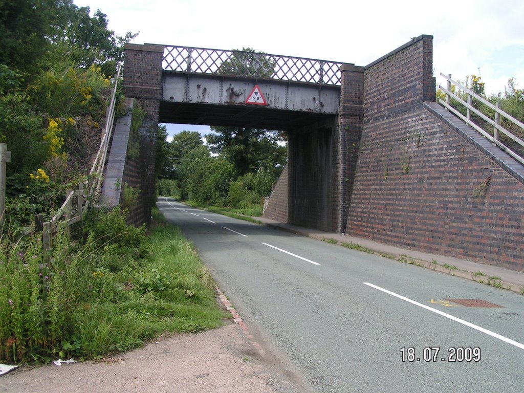 Childswickham Bridge by panjanpanjan