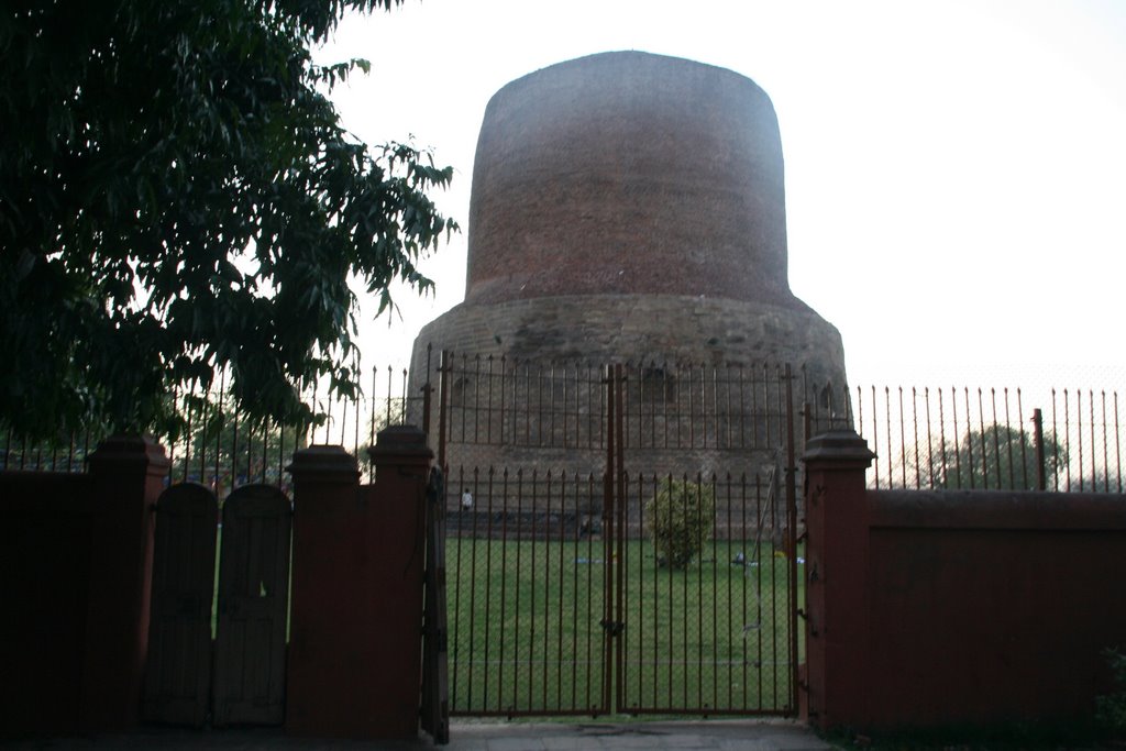 Sarnath, Benaras by Stephen Ekka