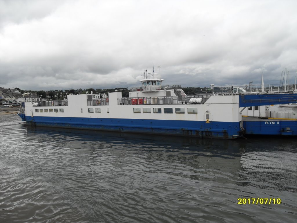 Torpoint Ferry by goonertel