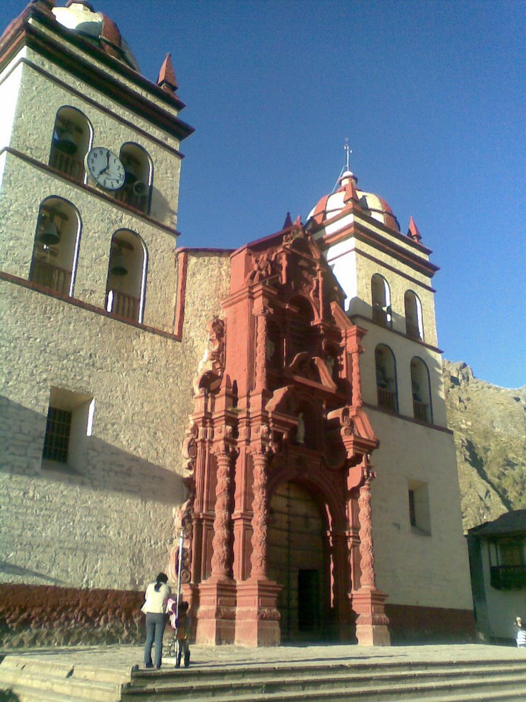 Imponente Catedral San Antonio by Marco Gamarra Galind…