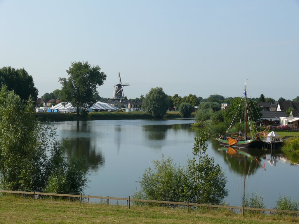 Dijk Beneden Leeuwen by mbergers