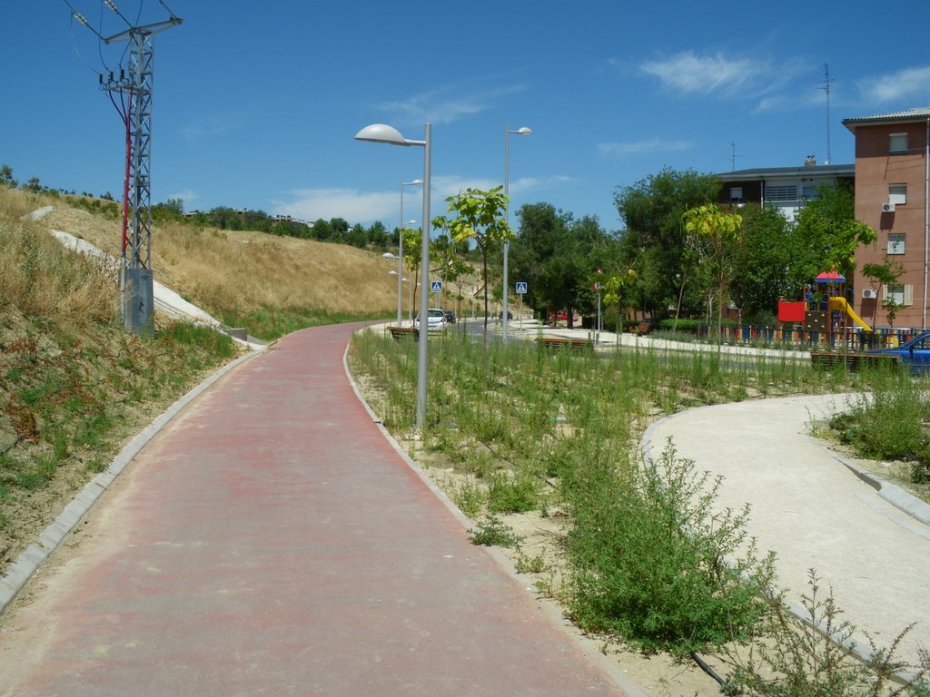 Vía peatonal Alameda - Ciudad Pegaso by deivich5