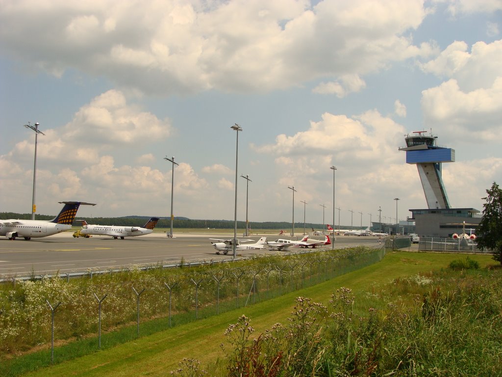 Nuernberg (Airport) by M. R. M.