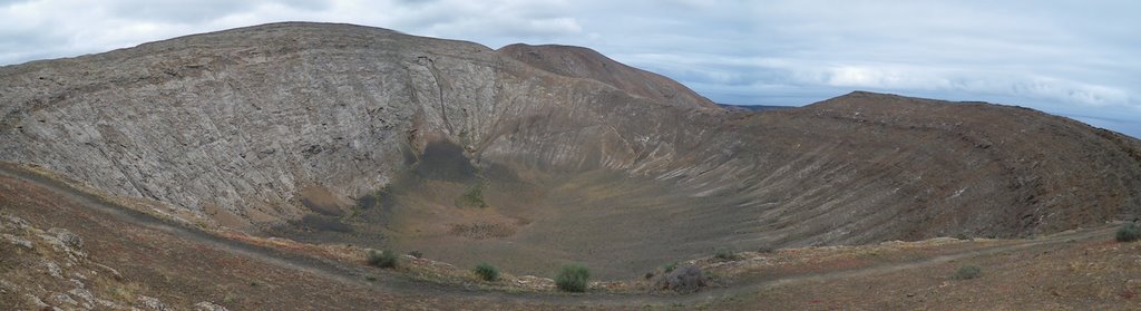 Caldera Blanca by deivich5