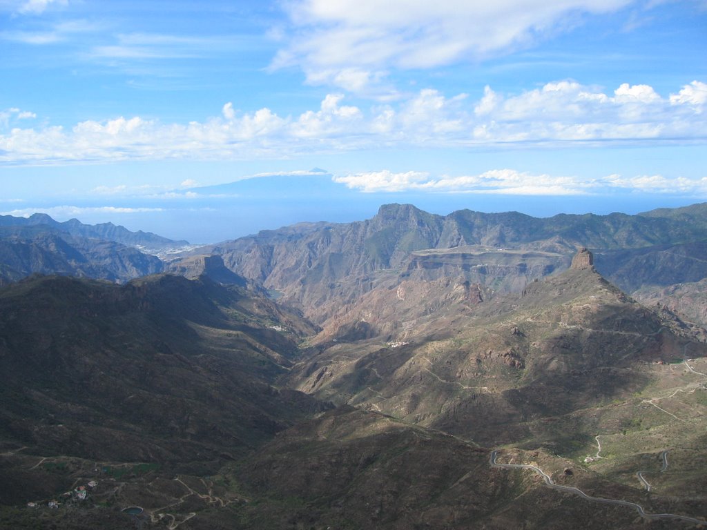 A view of Tenerife by Vitke Car