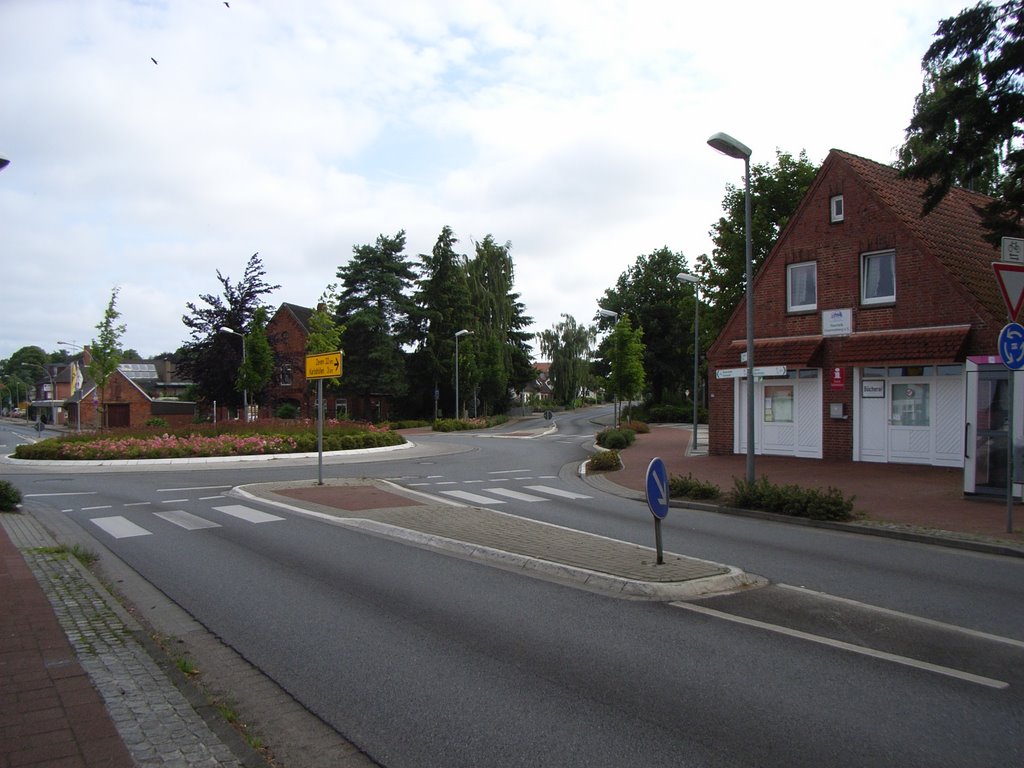 Bücherei und Touristik Info Büro by Bernd Tschackert