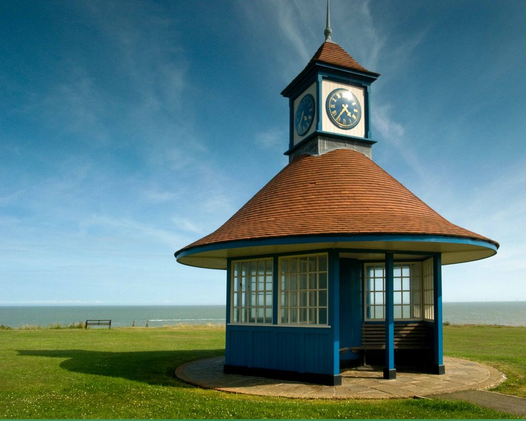 Pavillion at Frinton by phil100